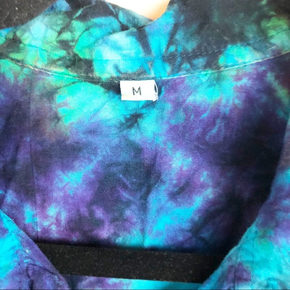 Vintage Style Tie Dye Button Down Short Sleeve - Picture 5 of 6